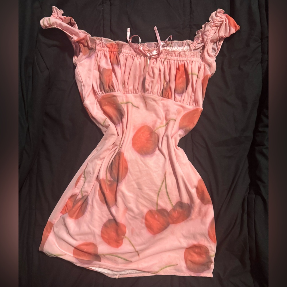 🍒🍒 Kimchi Blue Pink Cherry-Print Mini Dress 🍒🍒